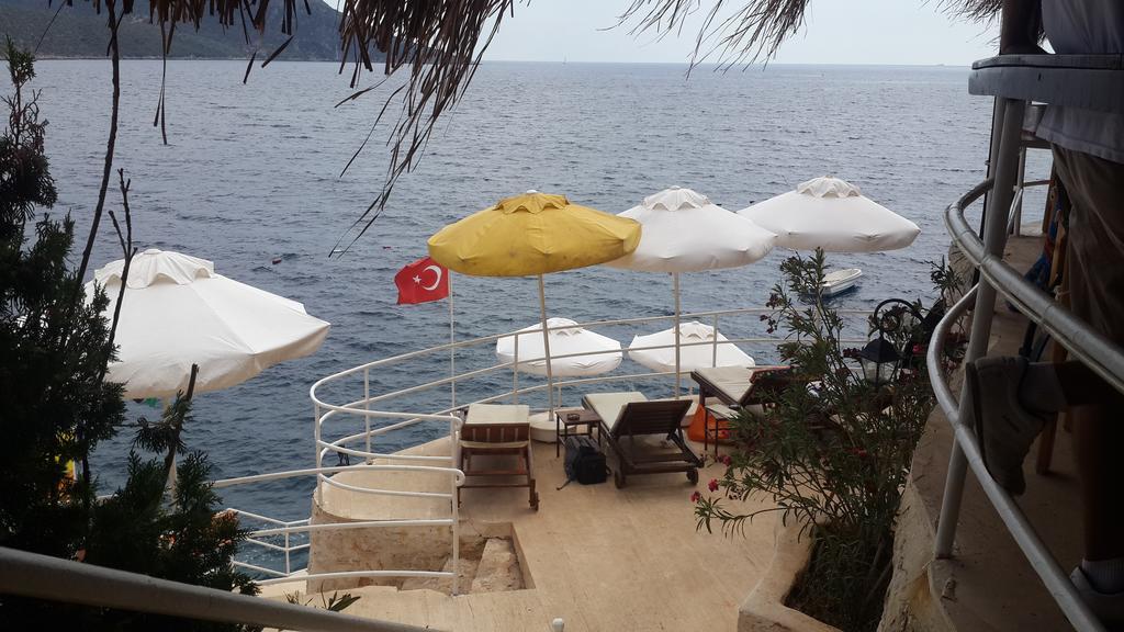 Caretta Hotel Kalkan Exterior foto